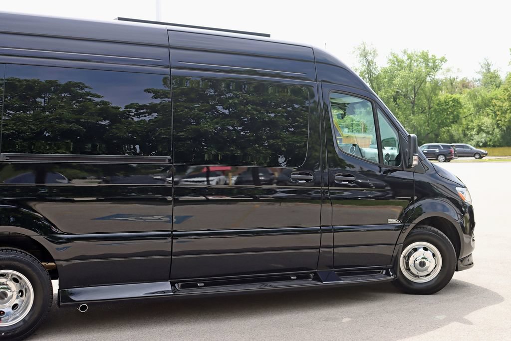 Used 2026 Mercedes-Benz Sprinter 3500 image 12