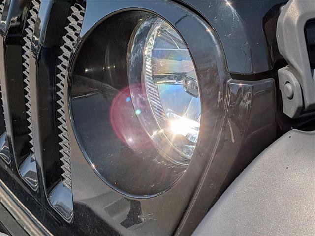 Used 2022 Jeep Wrangler Unlimited Sport w/ Sun And Sound Package image 9