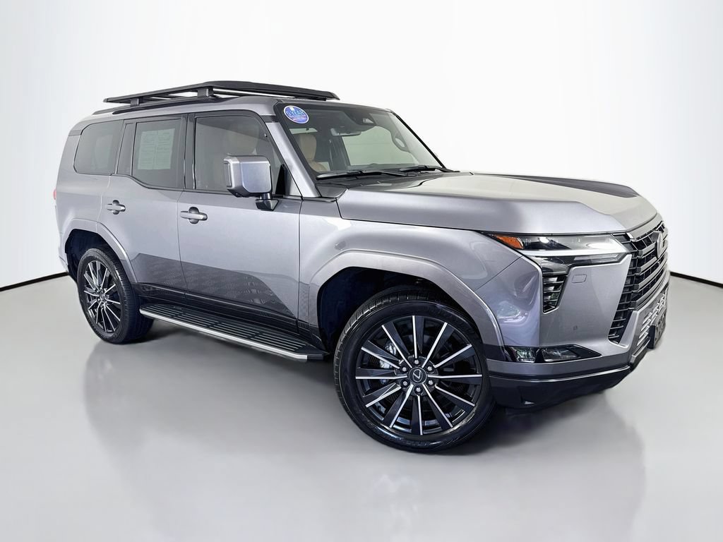 Used 2024 Lexus GX 550 w/ Accessory Package (Z1) AWD/4WD image 3