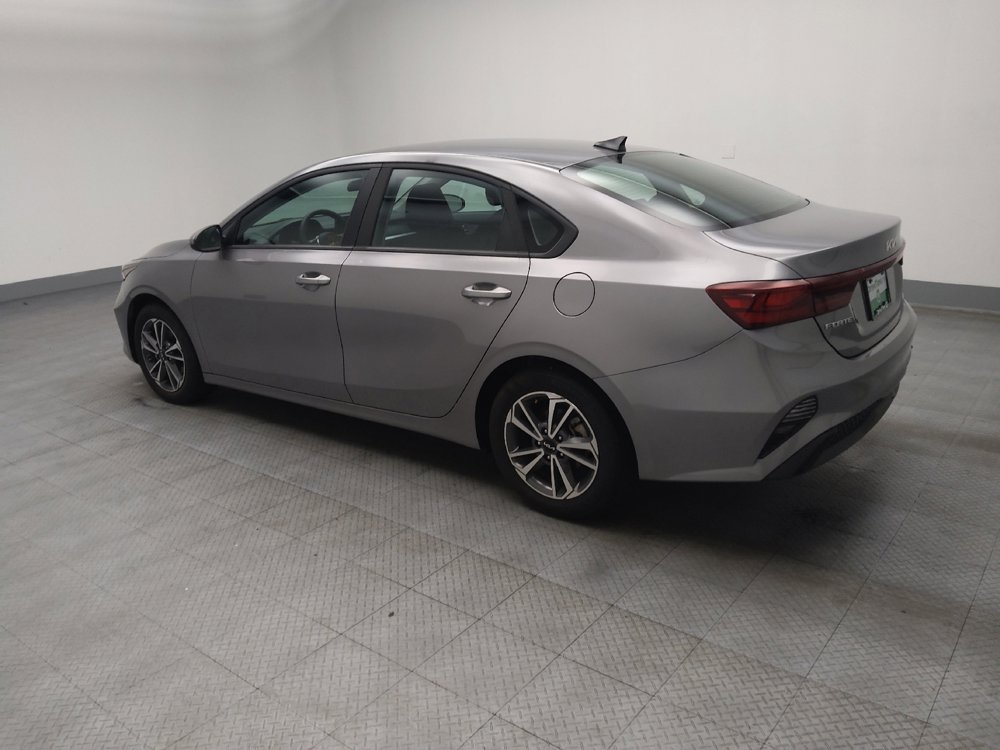 Used 2024 Kia Forte LXS image 3