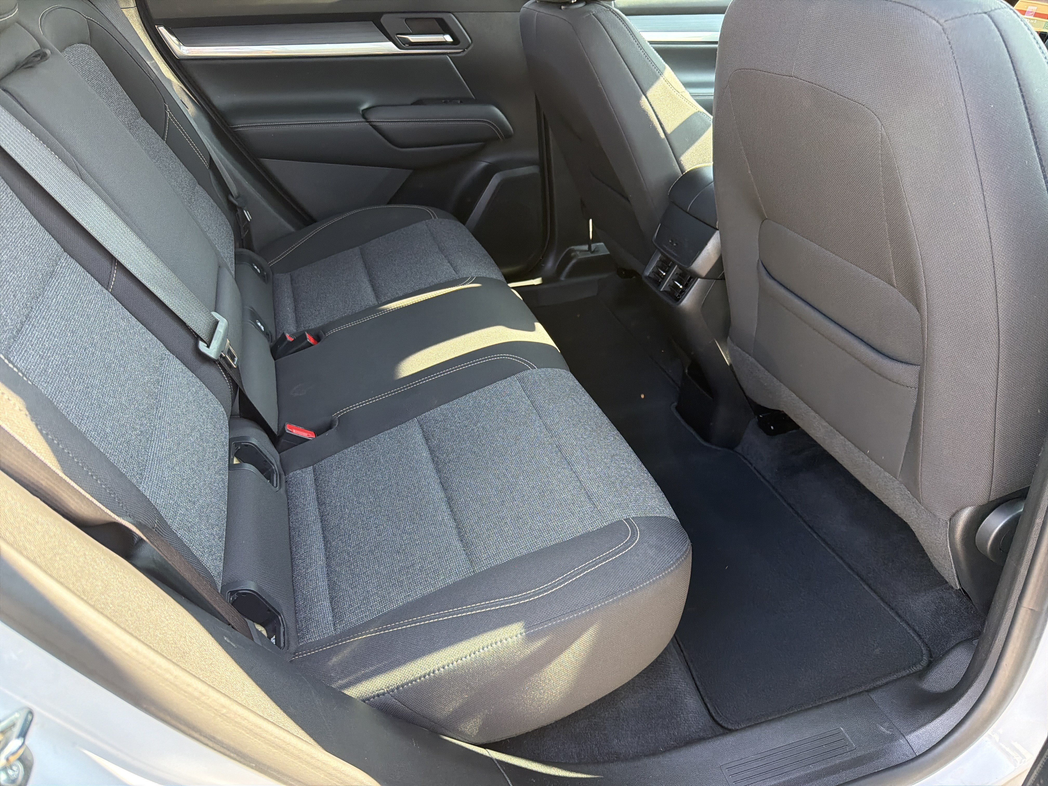 Used 2025 GMC Terrain Elevation FWD image 26