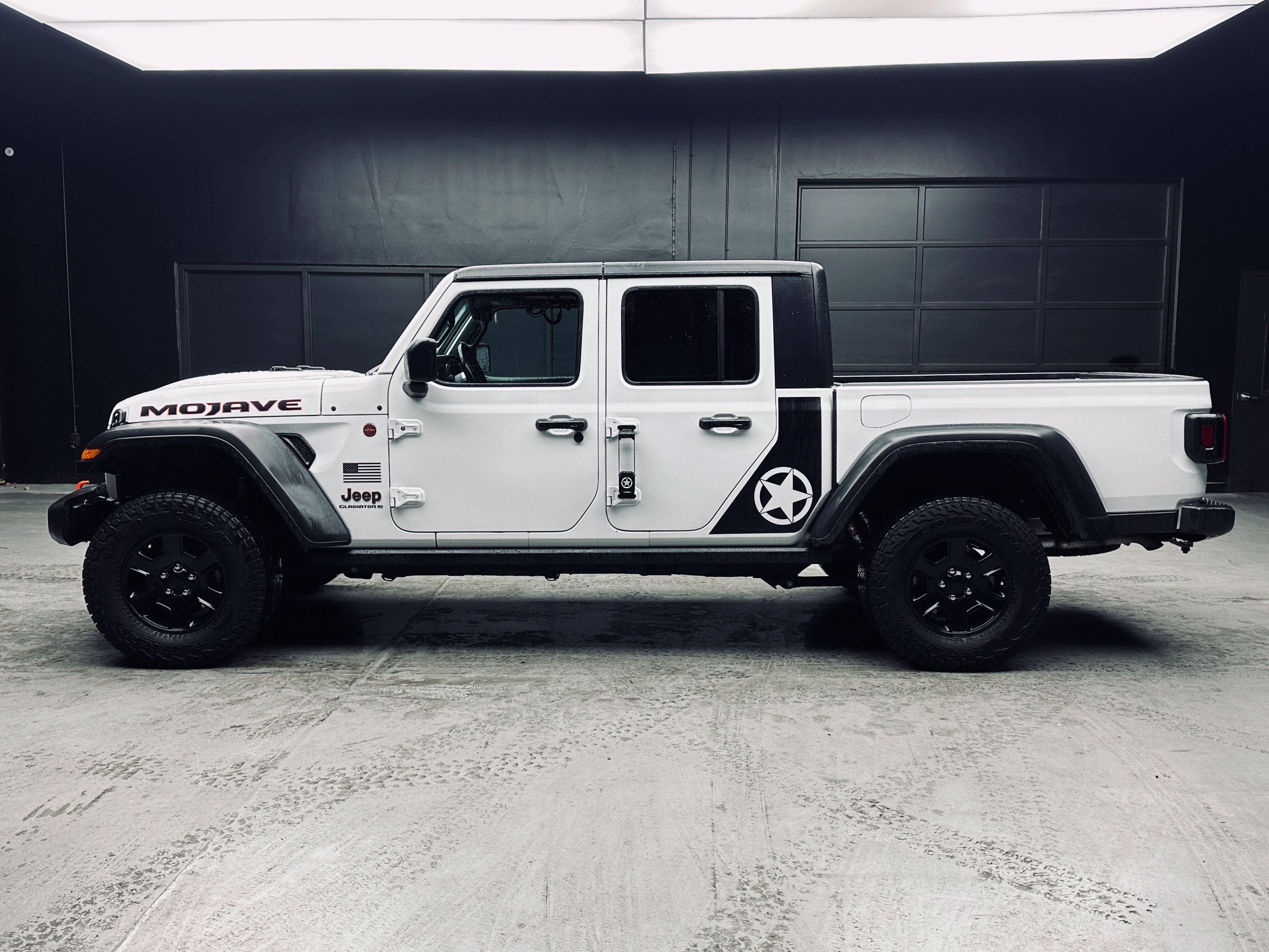 Used 2023 Jeep Gladiator Mojave w/ Cold Weather Group AWD/4WD image 3