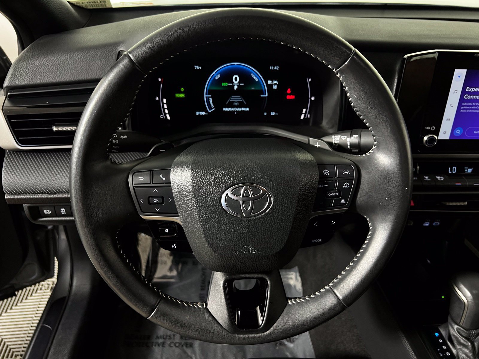 Certified 2025 Toyota Camry SE FWD image 15