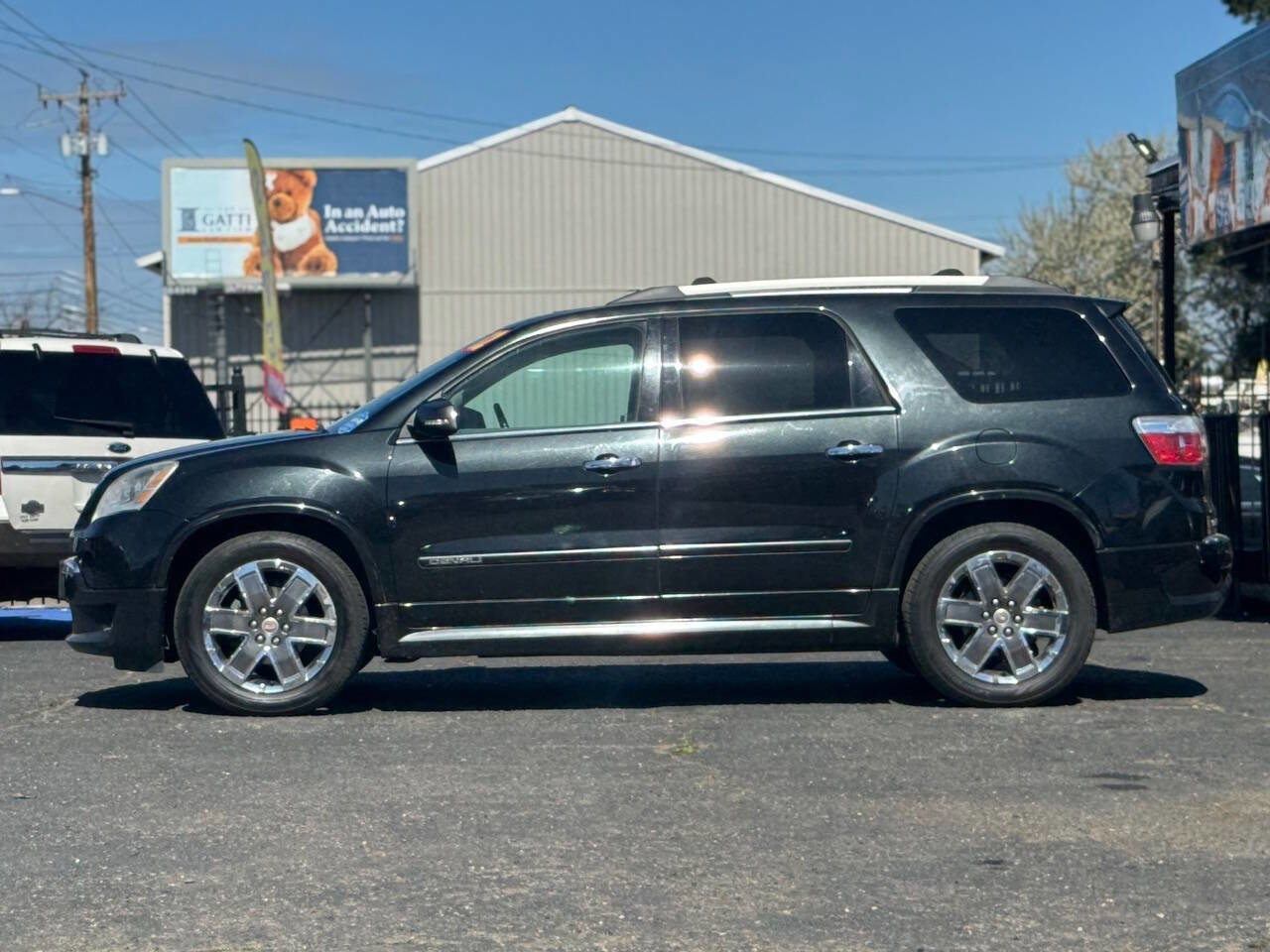 Used 2012 GMC Acadia Denali image 18