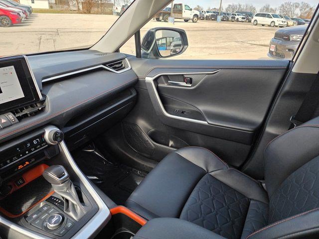 Used 2024 Toyota RAV4 Adventure AWD/4WD image 34