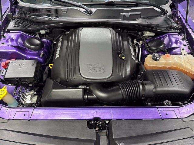 Used 2016 Dodge Challenger R/T Plus RWD image 8