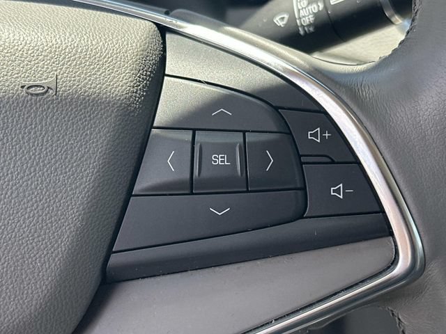 Certified 2025 Cadillac XT5 Luxury FWD image 28