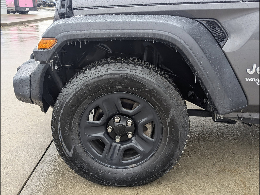 Used 2019 Jeep Wrangler Unlimited Sport image 14