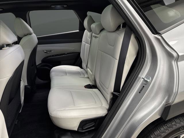 Used 2025 Hyundai Tucson Limited image 32