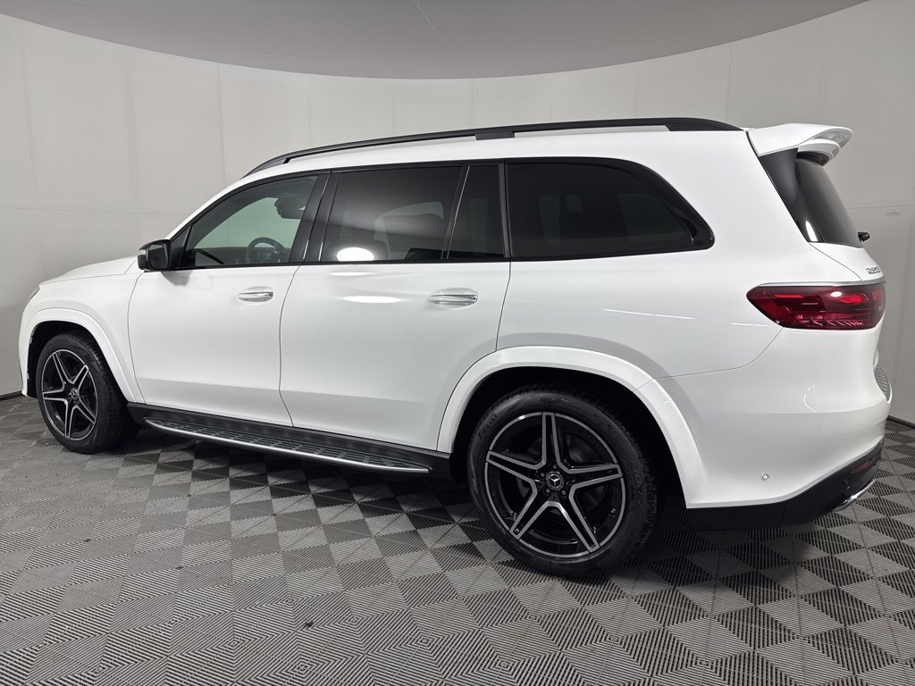 New 2025 Mercedes-Benz GLS 450 4MATIC image 4