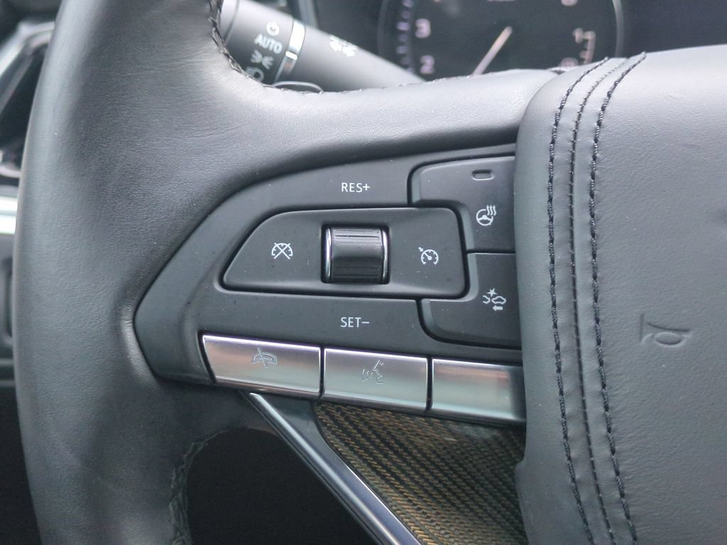 Used 2023 Cadillac XT6 Premium Luxury w/ Platinum Package AWD/4WD image 18