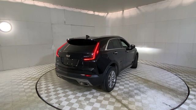 Used 2023 Cadillac XT4 Premium Luxury w/ Cold Weather Package image 2
