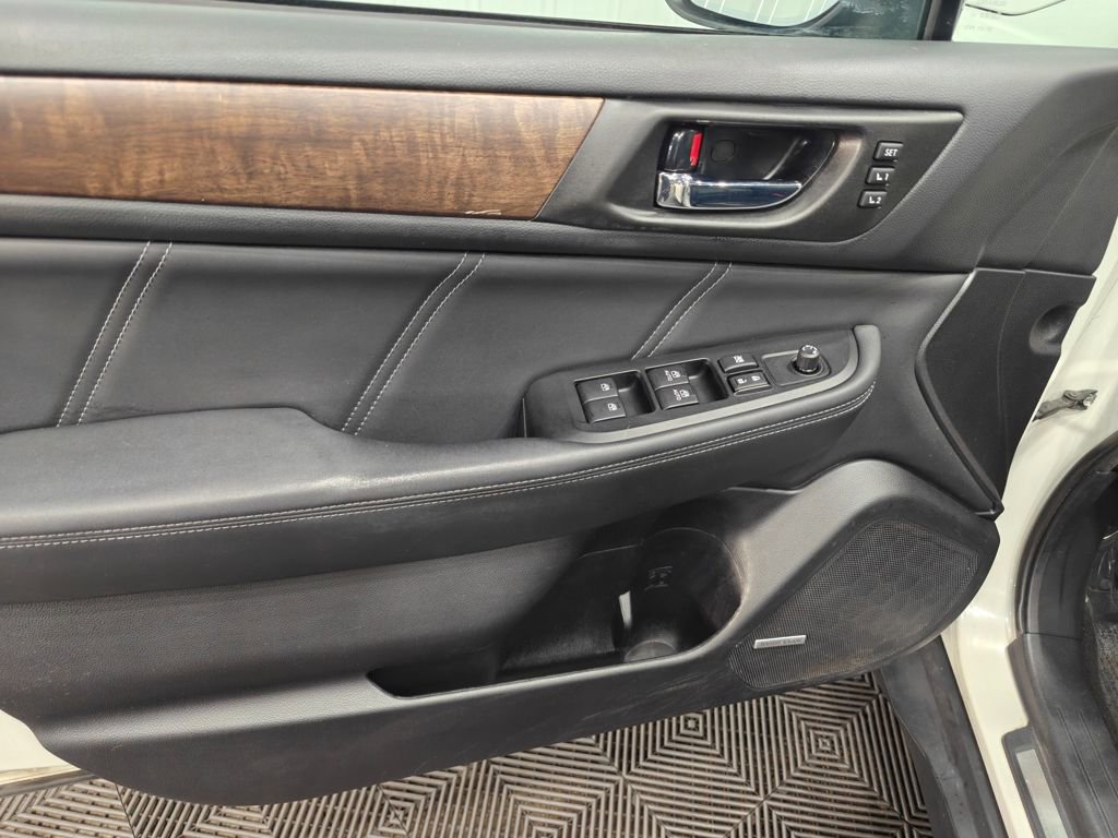 Used 2018 Subaru Outback 2.5i Limited image 45
