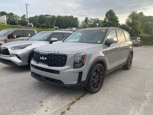 Used 2022 Kia Telluride EX w/ EX Premium Package AWD/4WD image 4