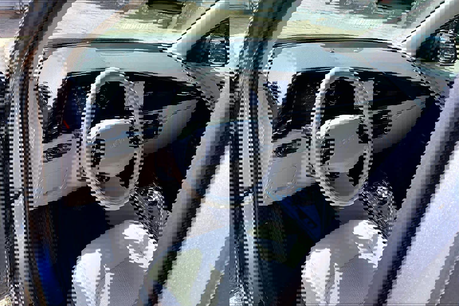 Certified 2023 Kia Niro Wind image 15