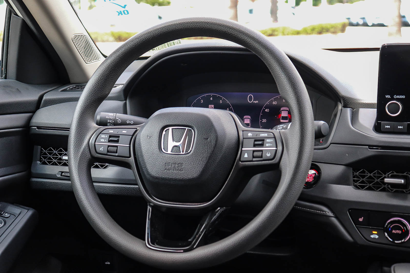 Used 2025 Honda Accord SE image 17