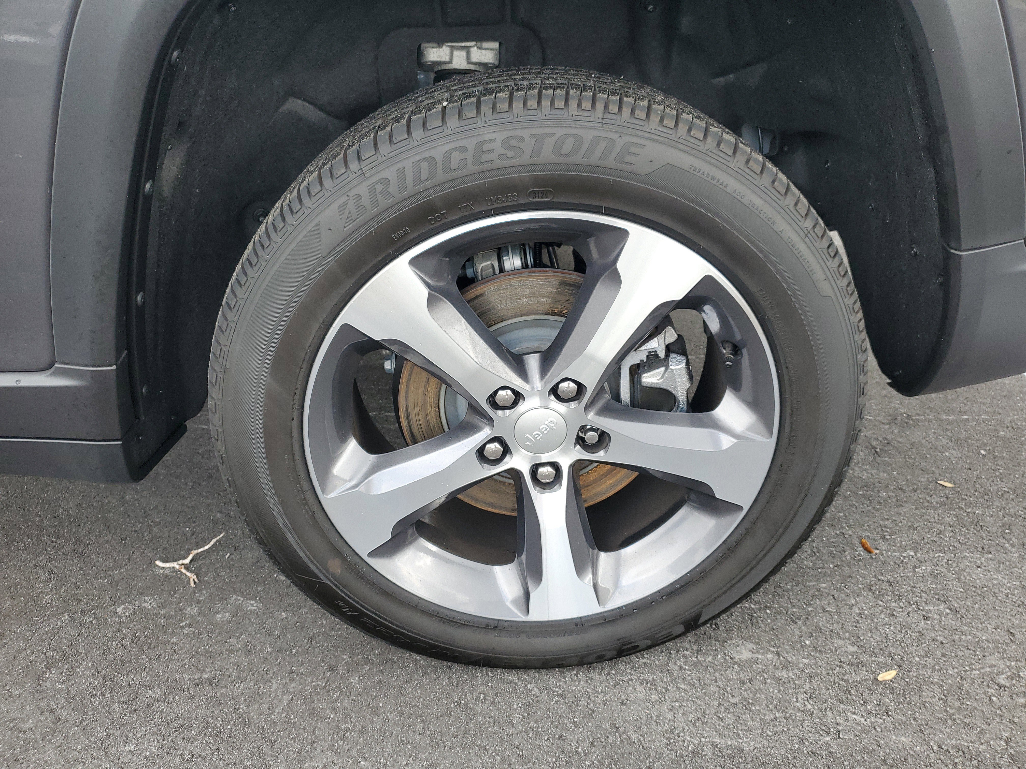 Used 2025 Jeep Grand Cherokee L Limited image 5