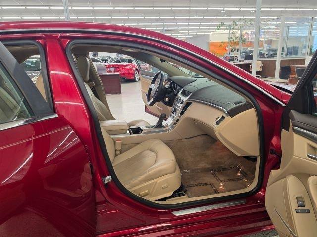 Used 2013 Cadillac CTS Luxury AWD/4WD image 10