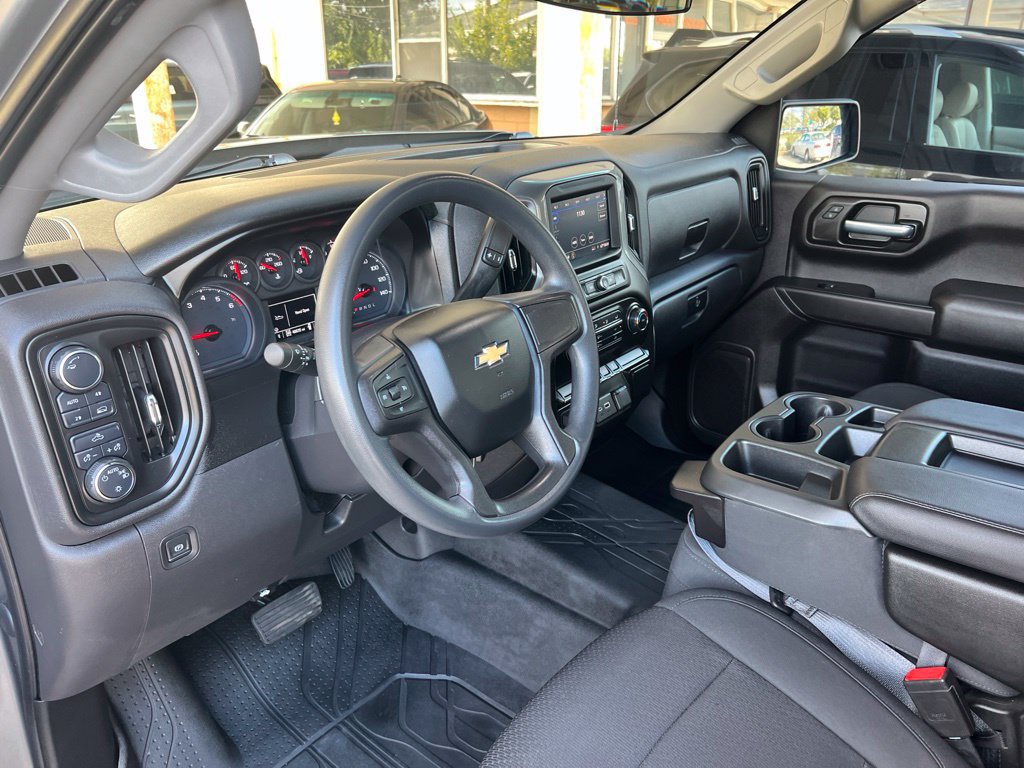 Used 2021 Chevrolet Silverado 1500 Custom AWD/4WD image 6