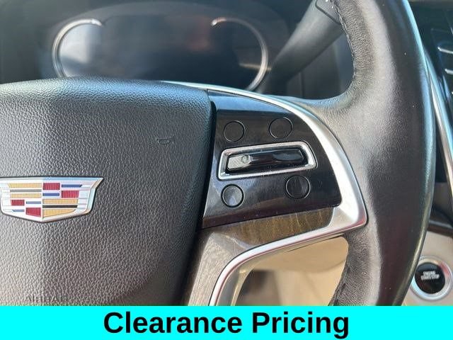 Used 2018 Cadillac Escalade ESV Luxury AWD/4WD image 19