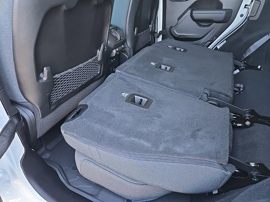 New 2025 Jeep Wrangler Unlimited Rubicon image 89