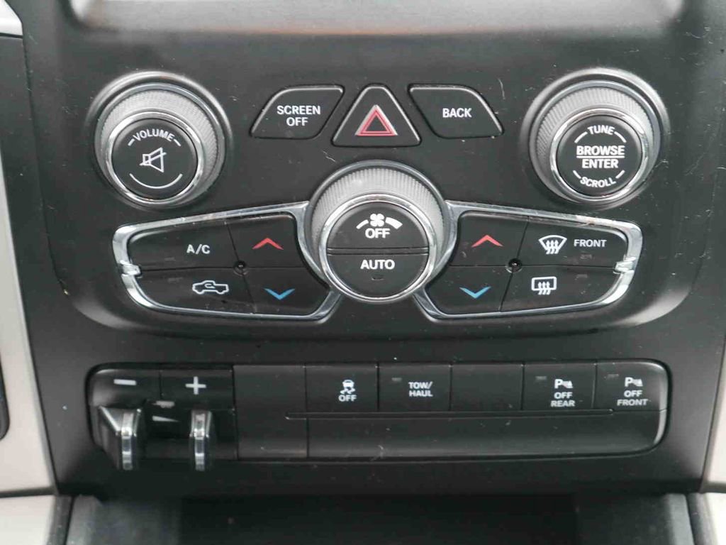 Used 2017 RAM 1500 Big Horn image 7