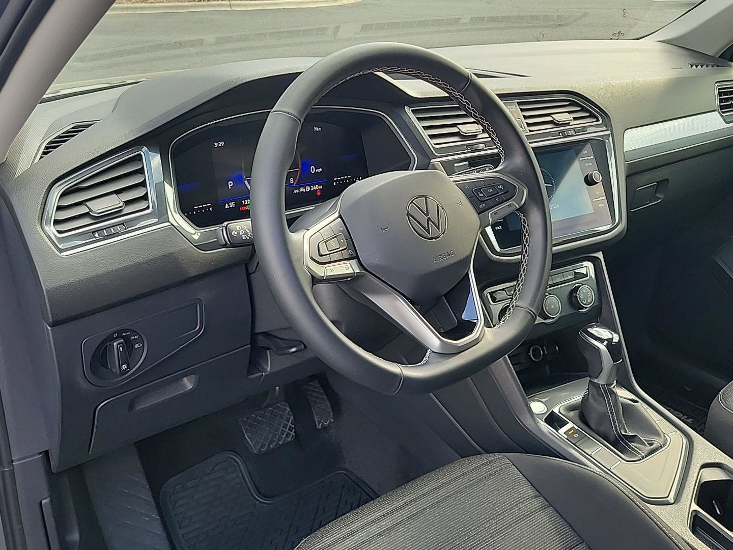 Certified 2024 Volkswagen Tiguan S image 19