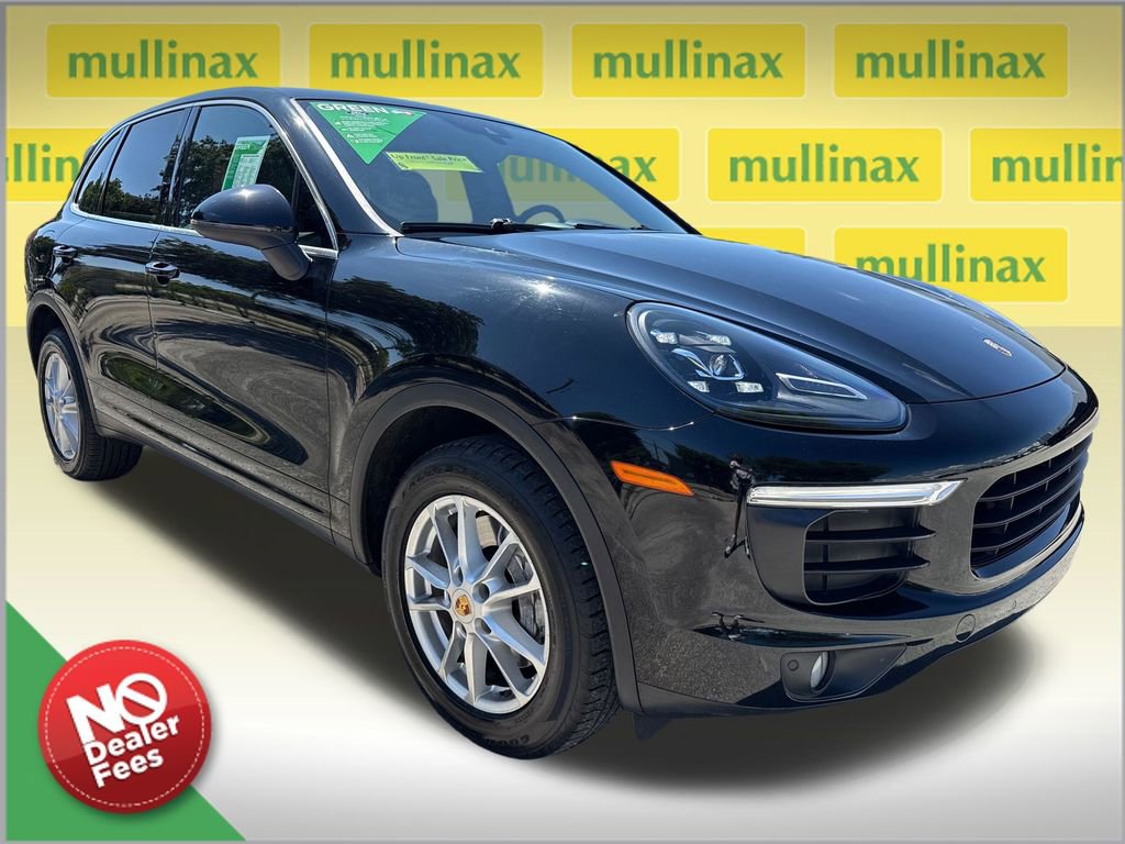 Used 2016 Porsche Cayenne AWD/4WD image 1