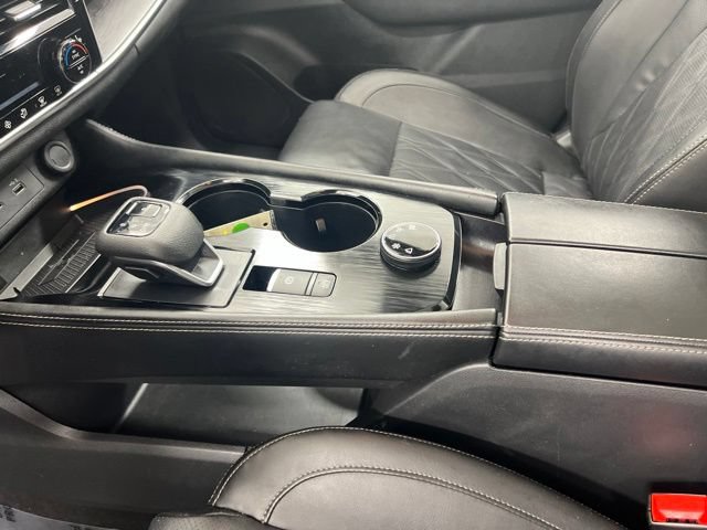 Used 2023 Nissan Rogue Platinum w/ Platinum Premium Package AWD/4WD image 15