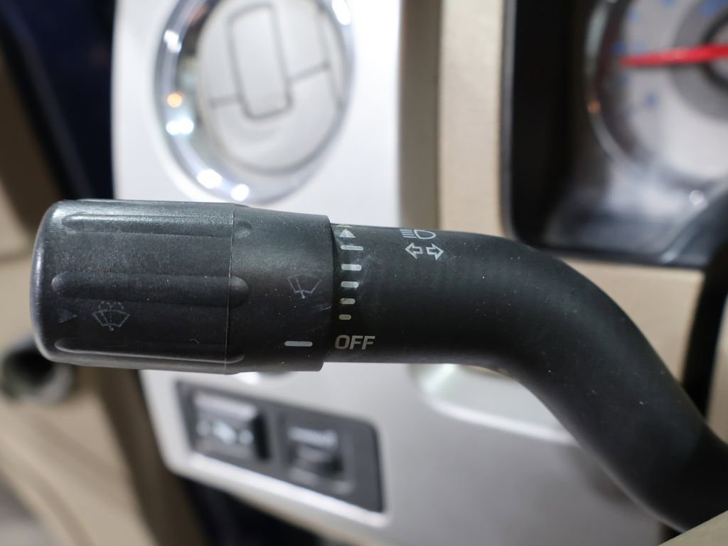 Used 2009 Ford F150 King Ranch image 34