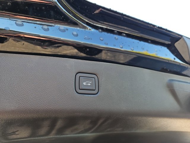 New 2025 Chevrolet Blazer RS w/ Driver Confidence II Package image 12