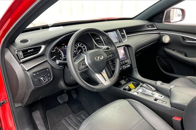 Certified 2024 INFINITI QX55 Essential image 18