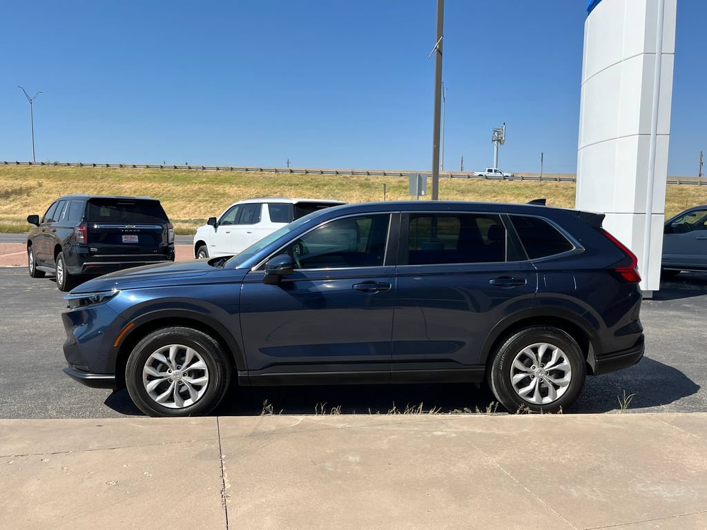 Used 2025 Honda CR-V LX image 8