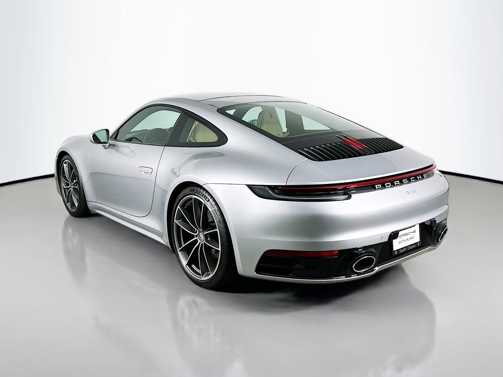 Used 2024 Porsche 911 Carrera image 3