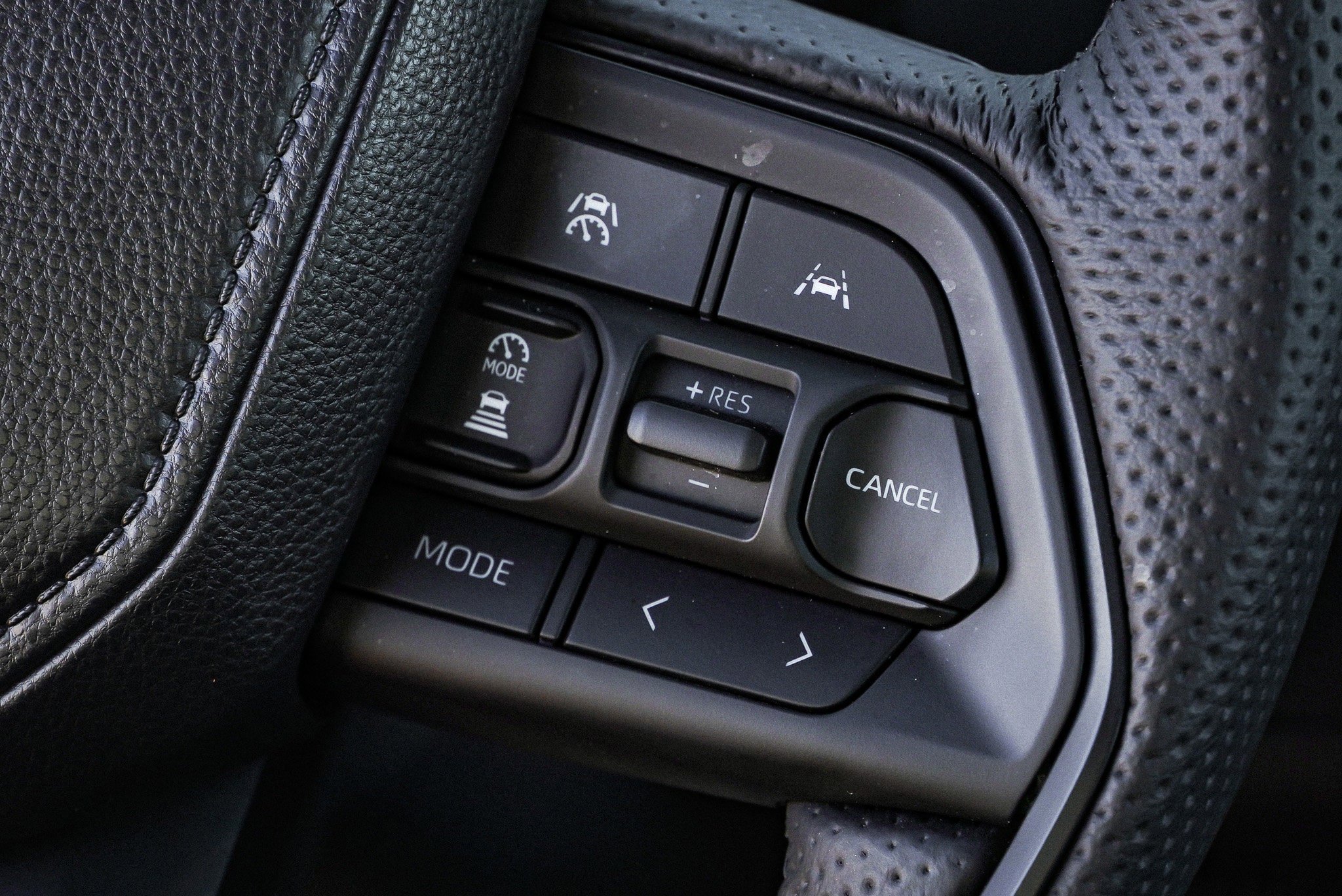 Certified 2025 Toyota Tacoma TRD Pro AWD/4WD image 35
