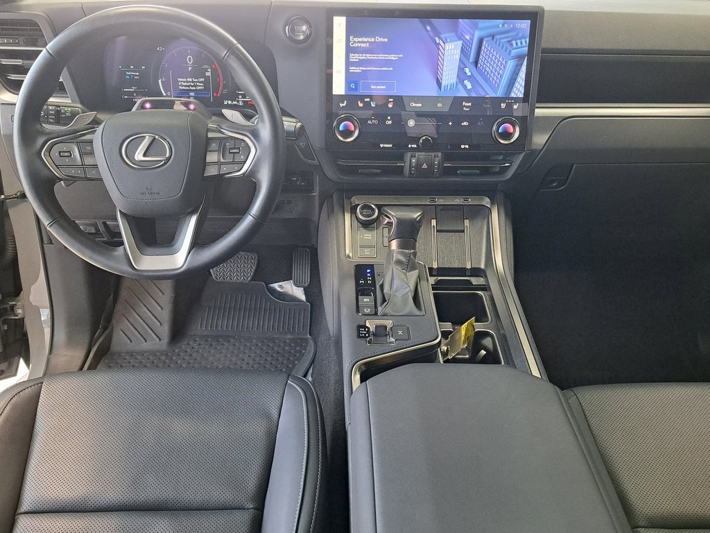 Used 2024 Lexus GX 550 image 29