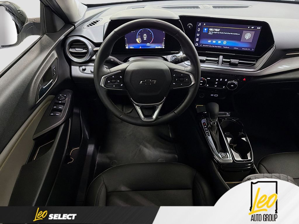 Used 2025 Chevrolet Trax ACTIV w/ Driver Confidence Package image 21