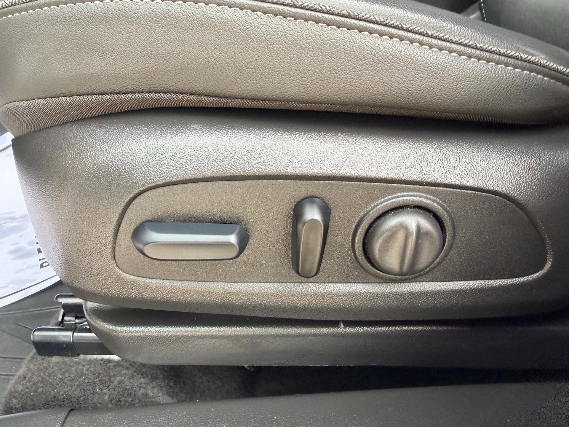 Certified 2024 Buick Encore GX Preferred w/ Comfort Package image 34