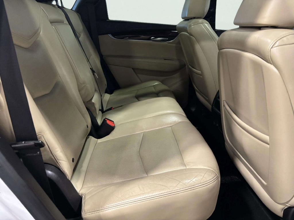 Used 2017 Cadillac XT5 Premium Luxury w/ LPO, Wheel Lock Package image 22