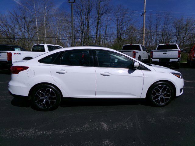 Used 2018 Ford Focus SEL w/ Cold Weather Package image 10