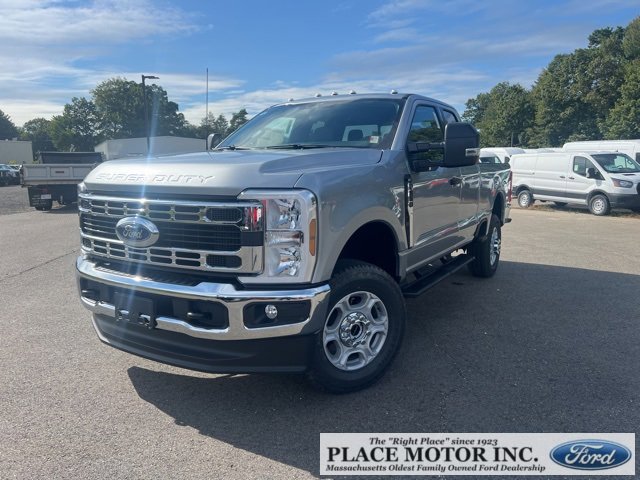 New 2026 Ford F350 XLT image 1