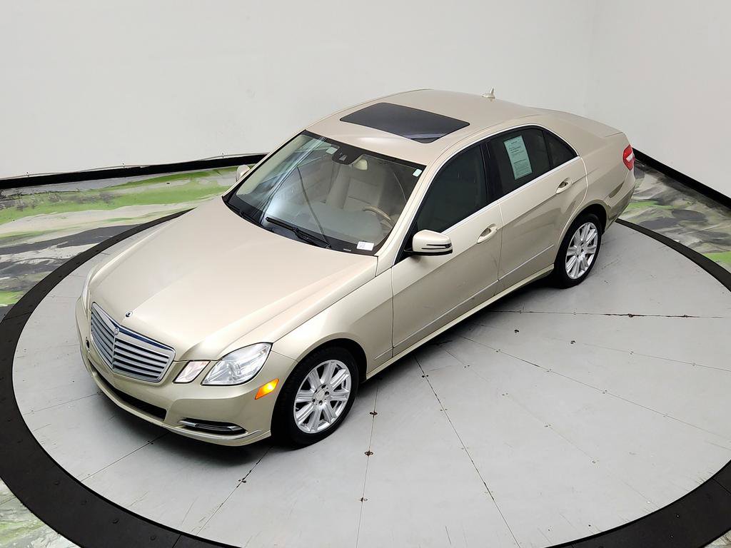 Used 2013 Mercedes-Benz E 350 Sedan image 32