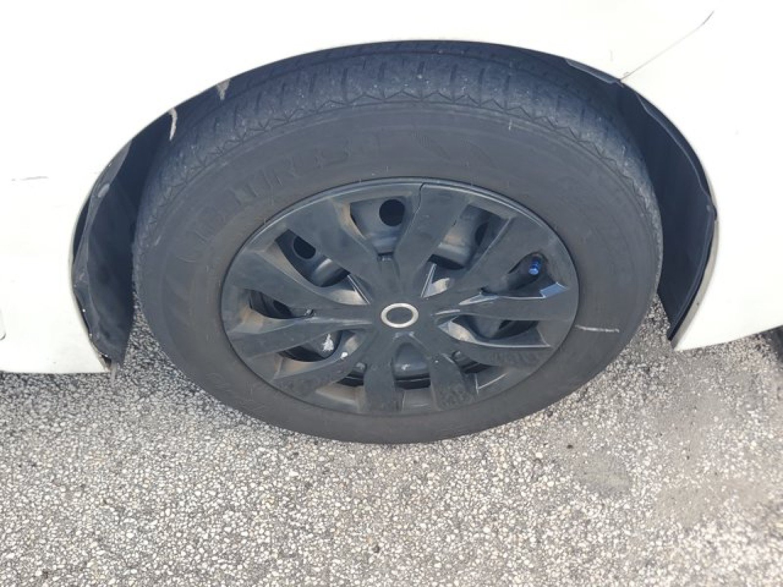 Used 2014 Toyota Corolla L FWD image 10