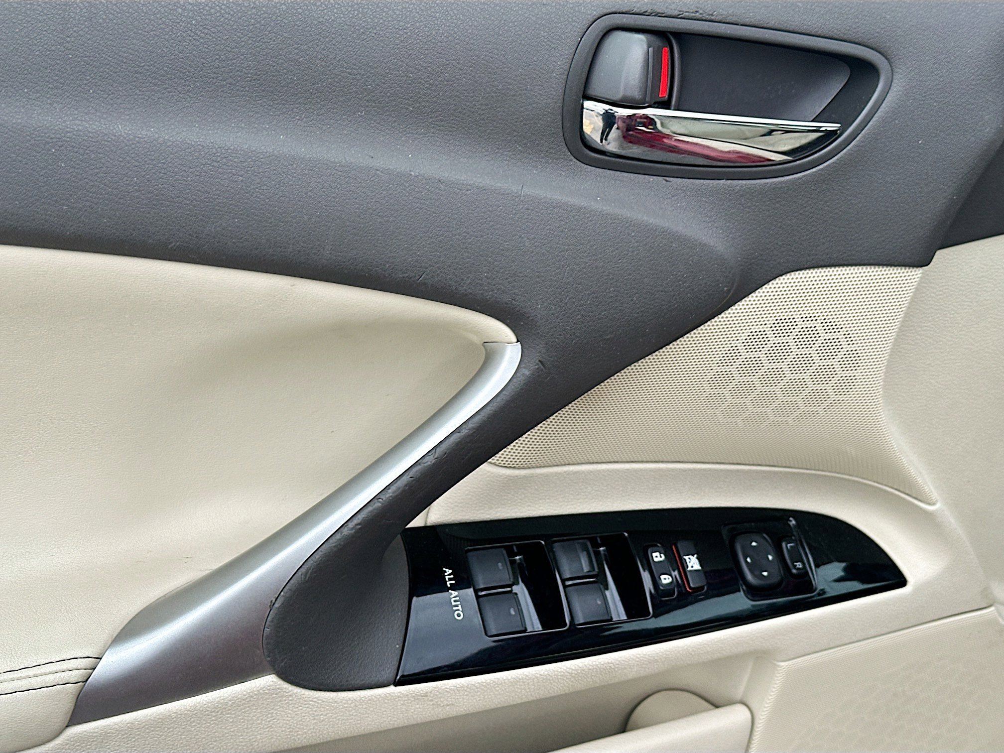 Used 2013 Lexus IS 250 image 16