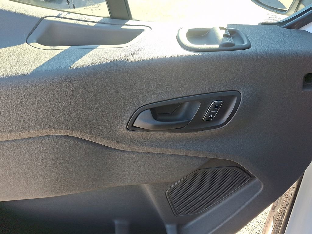 Certified 2025 Ford Transit 250 Low Roof image 13