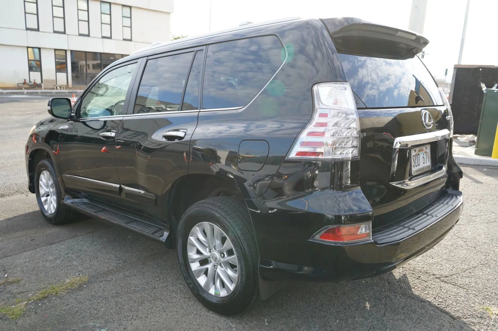 Used 2014 Lexus GX 460 AWD/4WD image 25