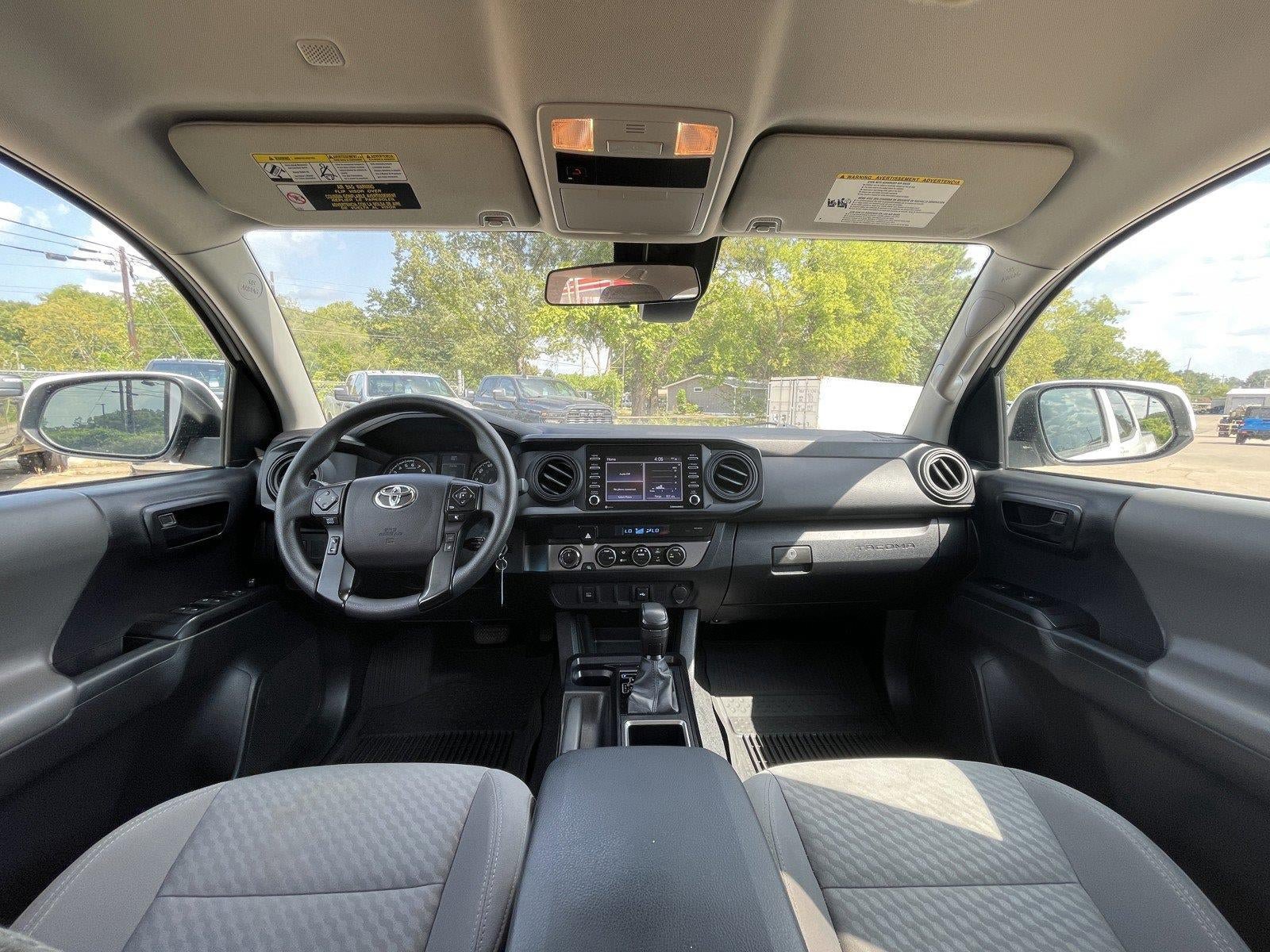 Used 2022 Toyota Tacoma SR AWD/4WD image 18