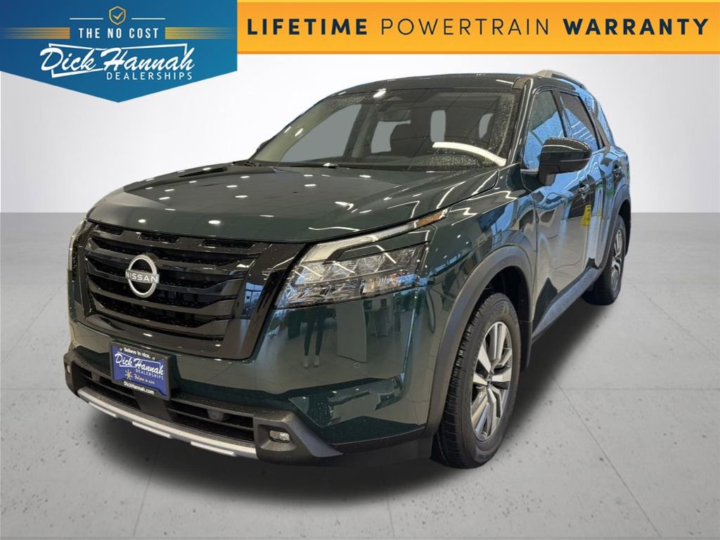 New 2025 Nissan Pathfinder SL w/ Lighting Package (N92)