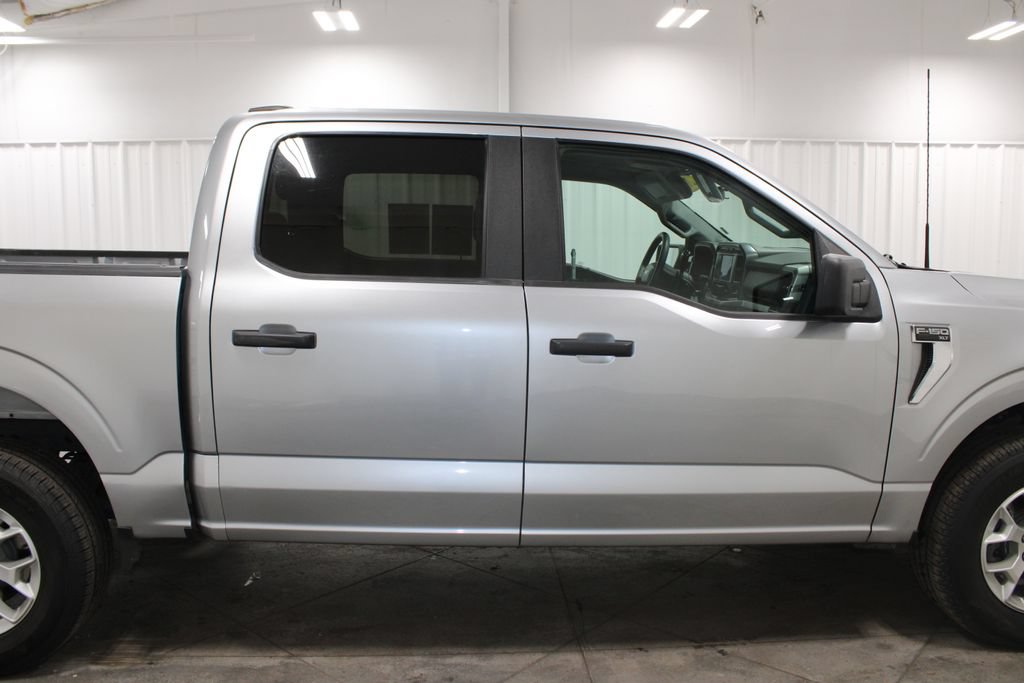 Used 2023 Ford F150 XLT AWD/4WD image 11