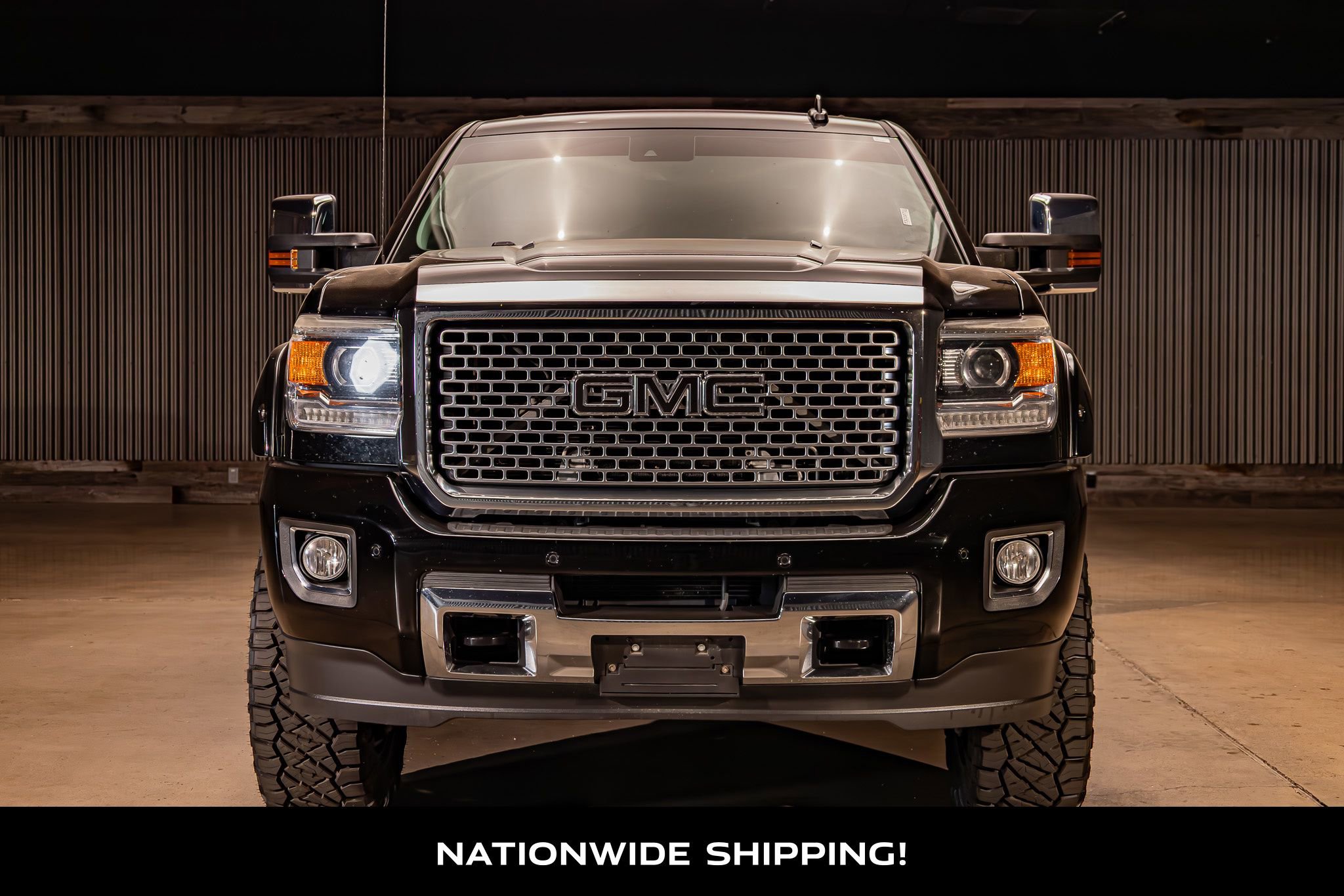 Used 2015 GMC Sierra 2500 Denali w/ Duramax Plus Package image 4